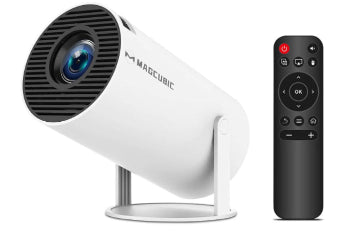 Zamień każdą ścianę w kino domowe 🎬